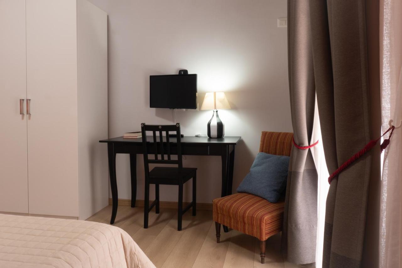 Casa Amato_2_Regina Giovanna Napoli Eksteriør billede